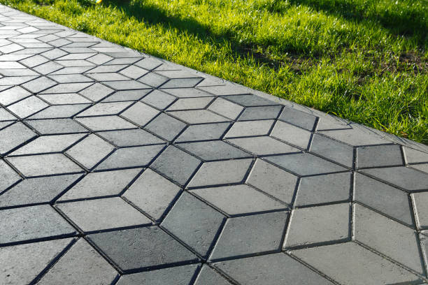 Best Permeable Paver Driveway  in Grandview, MO